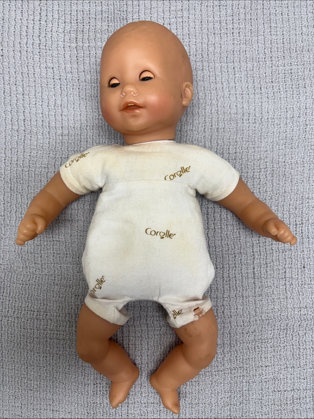 1995 Corolle 12" Baby Doll Blue Eyes Teeth Soft Body & Vinyl 95-12J1 L French